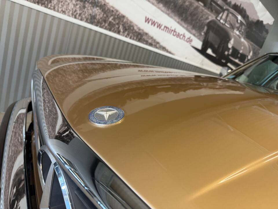 Image 3/18 of Mercedes-Benz 560 SL (1986)