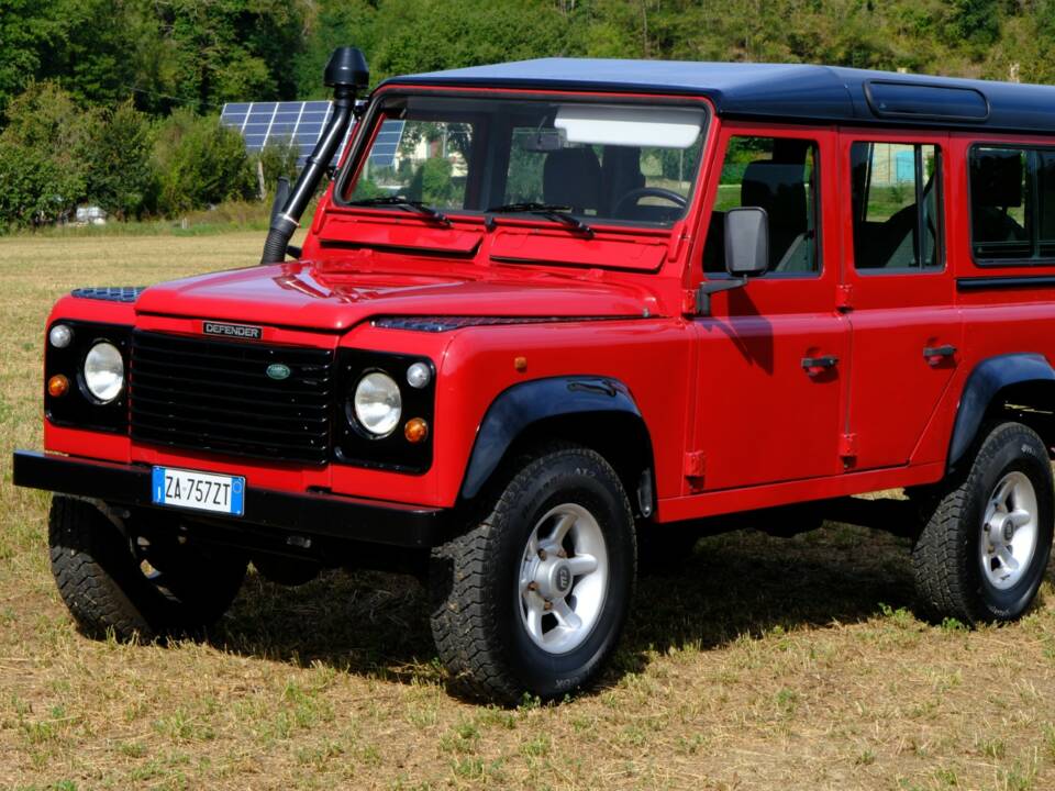 Afbeelding 5/31 van Land Rover Defender 110 300Tdi (1997)