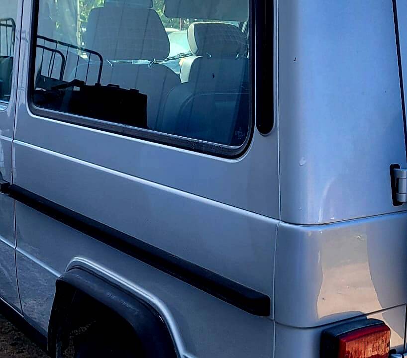 Image 10/18 of Mercedes-Benz 300 GD (SWB) (1987)