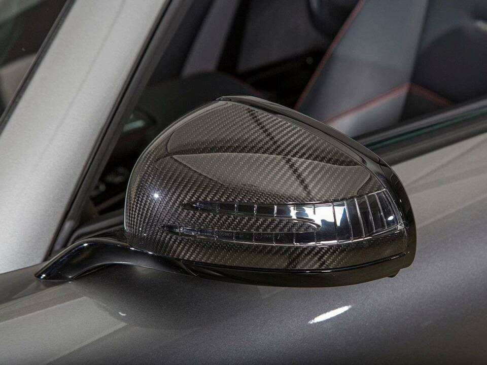 Image 10/31 of Mercedes-Benz SLS AMG GT Roadster (2014)