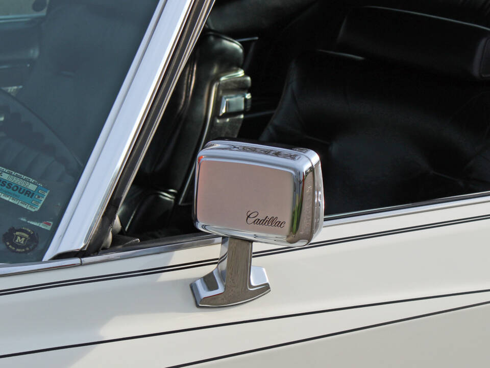 Image 15/35 of Cadillac Fleetwood Eldorado Coupe (1972)