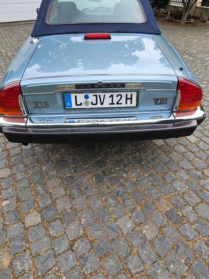 Image 4/13 de Jaguar XJS 5.3 V12 (1990)