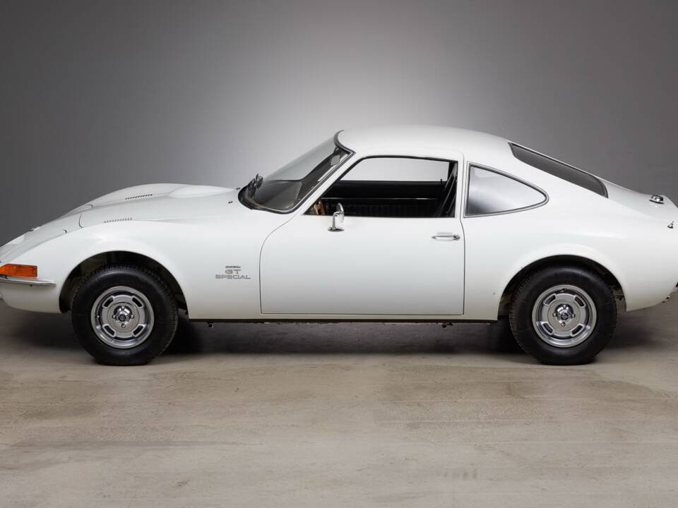 Image 5/34 of Opel GT 1900 (1969)