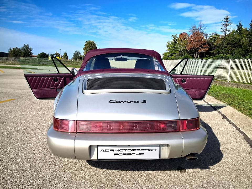 Image 6/17 de Porsche 911 Carrera 2 (1992)