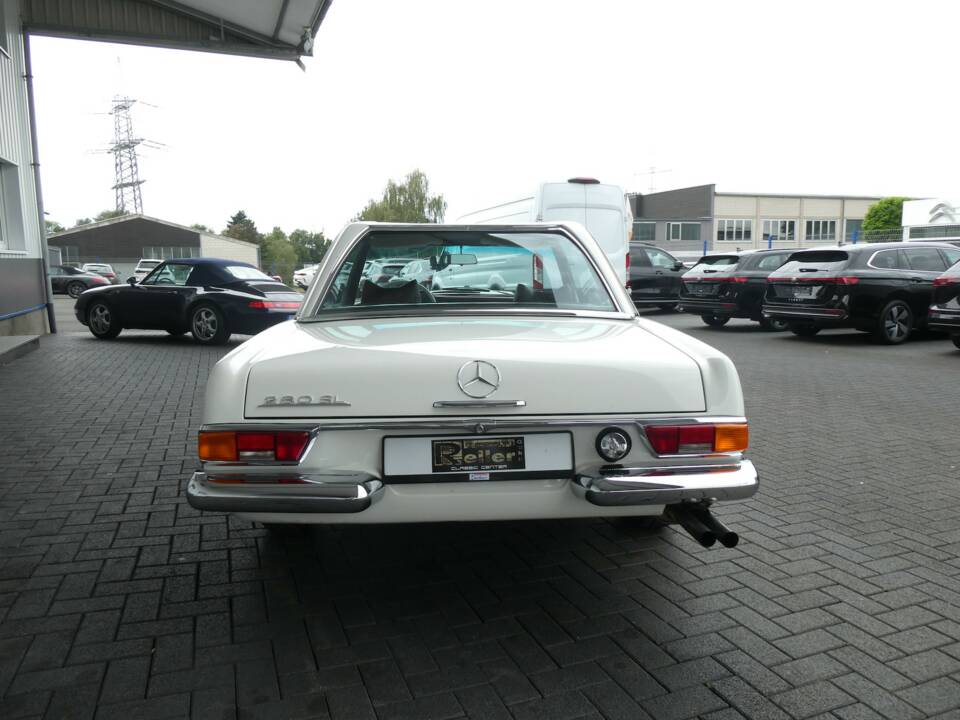 Immagine 5/20 di Mercedes-Benz 280 SL (1970)