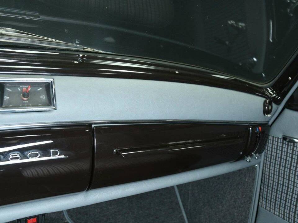 Bild 23/49 von Mercedes-Benz 180 D (1956)