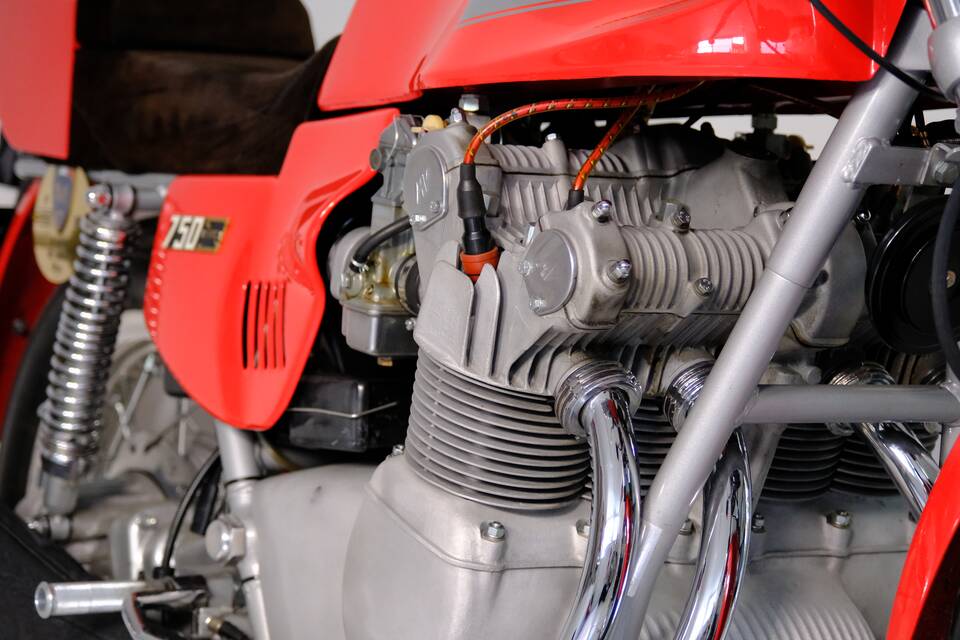 Immagine 22/96 di MV Agusta 750 S America (1976)