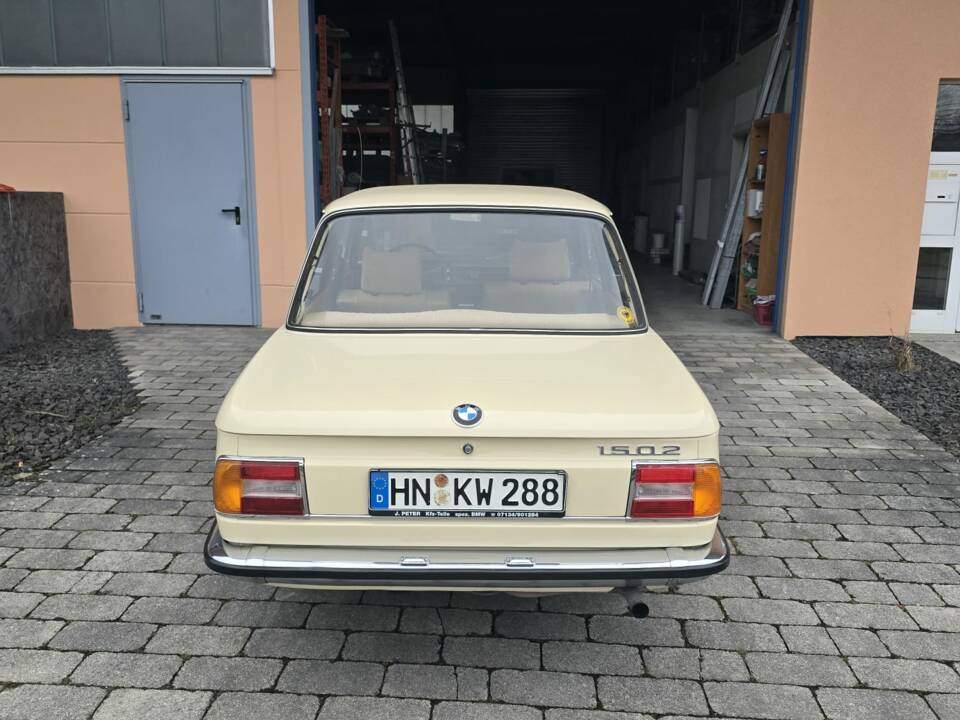 Immagine 2/6 di BMW 1502 (1975)