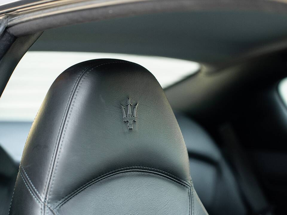 Bild 39/48 von Maserati 4200 (2004)