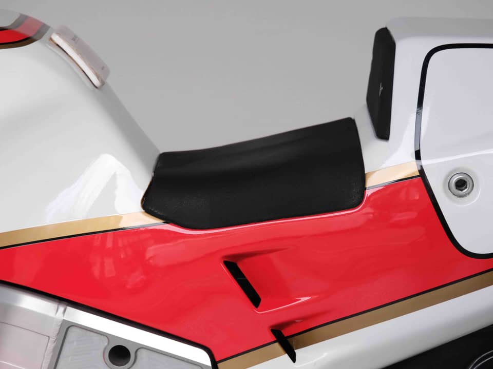 Image 66/95 of Bimota YB6 (1990)