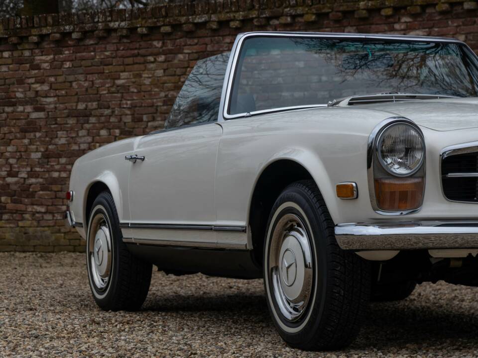 Bild 30/50 von Mercedes-Benz 280 SL (1970)