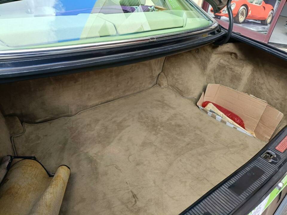 Bild 31/47 von Mercedes-Benz 560 SEC (1987)