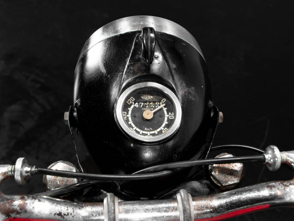 Image 44/50 of Gilera DUMMY (1954)