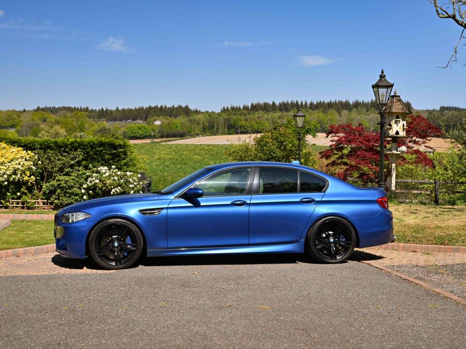Bild 8/50 von BMW M5 (2014)
