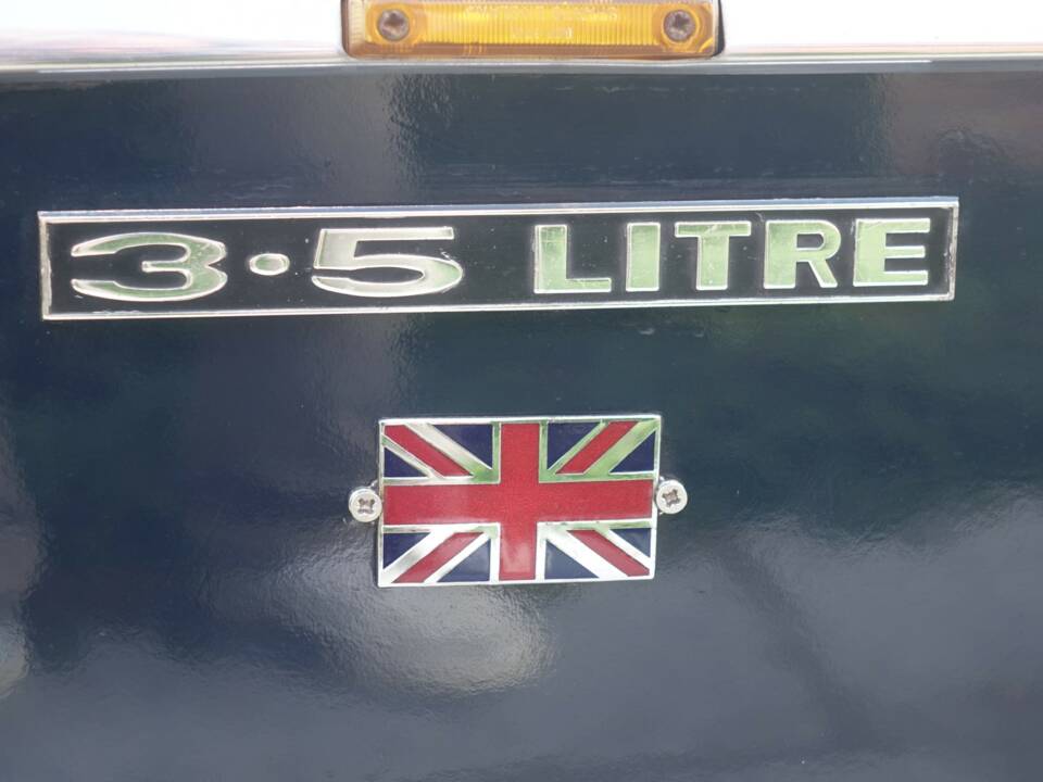 Image 26/28 of Rover 3.5 Litre Coupe (1973)