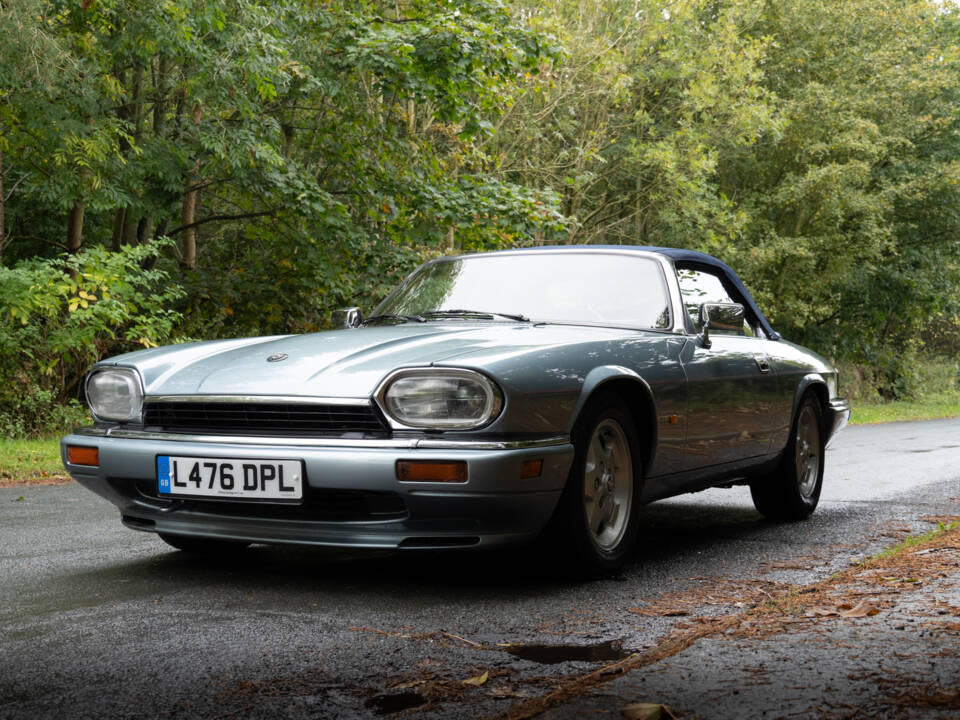 Image 3/19 de Jaguar XJS 4.0 (1994)