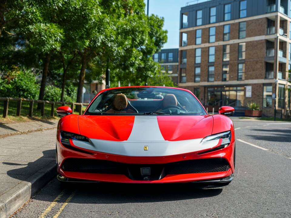Image 5/37 of Ferrari SF90 Spider (2023)