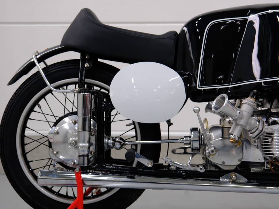 Image 13/92 of BMW R 51 (1939)