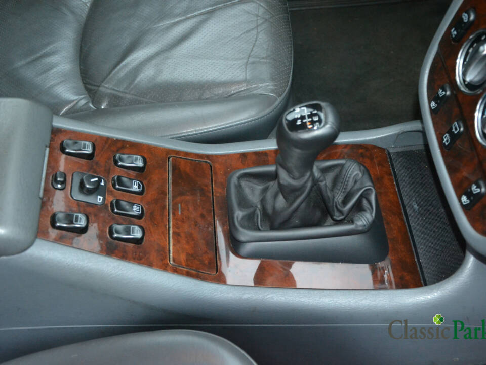 Imagen 40/50 de Mercedes-Benz ML 230 (1998)