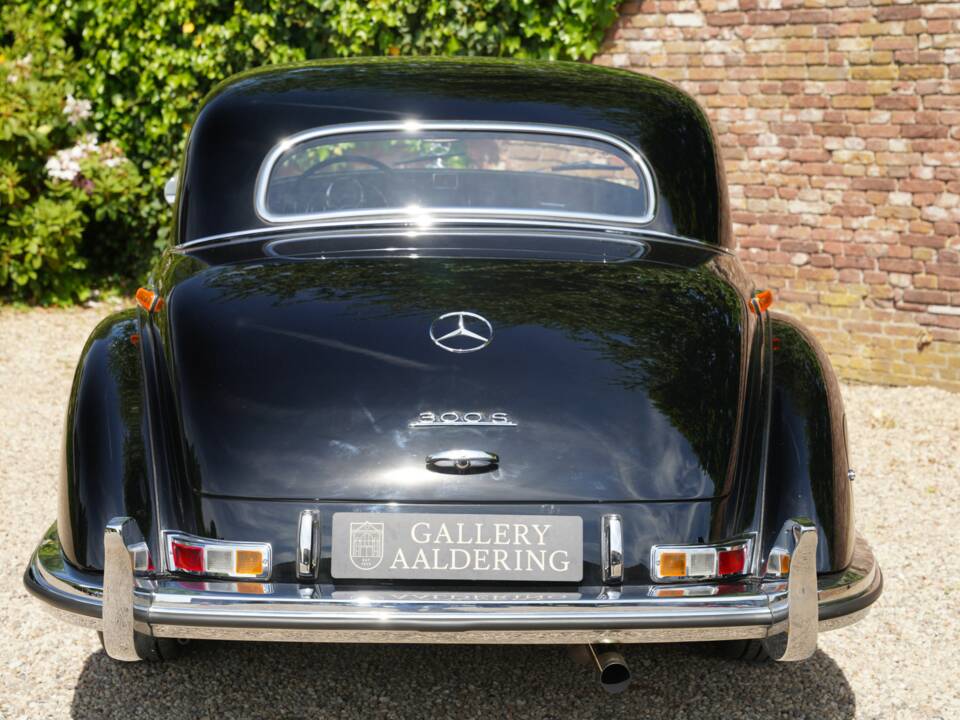 Image 6/50 of Mercedes-Benz 300 S (1953)