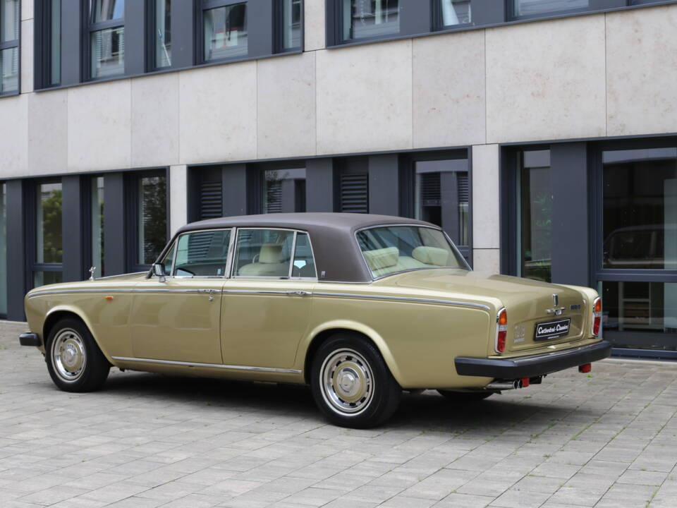 Image 37/37 of Rolls-Royce Silver Shadow II (1978)