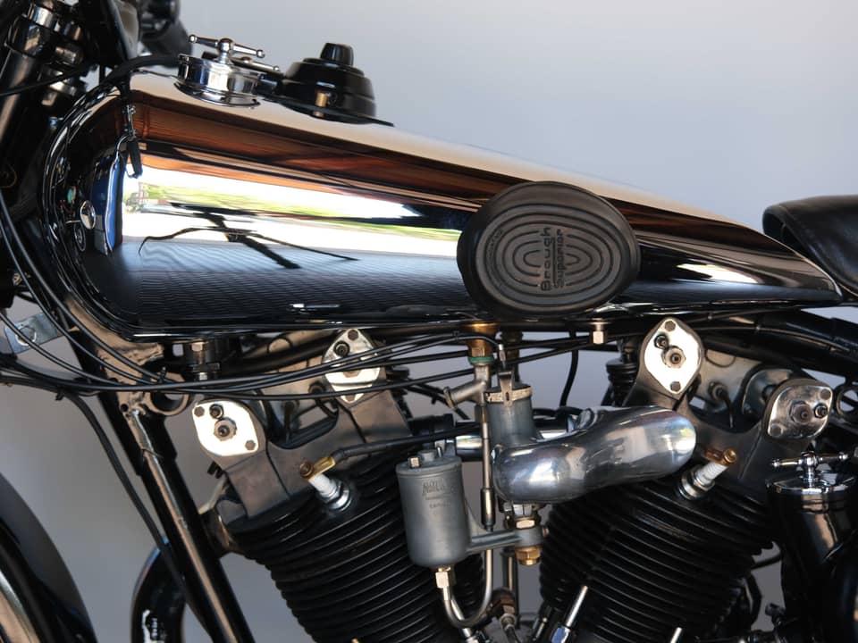 Image 70/99 of Brough-Superior SS 100 (1933)