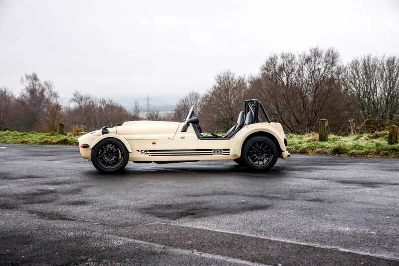 Image 16/26 of Westfield SEiGHT 4.6 V8 (2003)