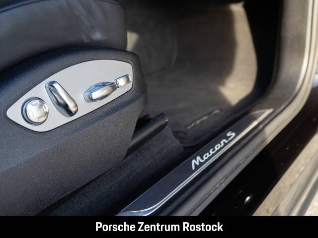 Image 19/31 de Porsche Macan S (2020)