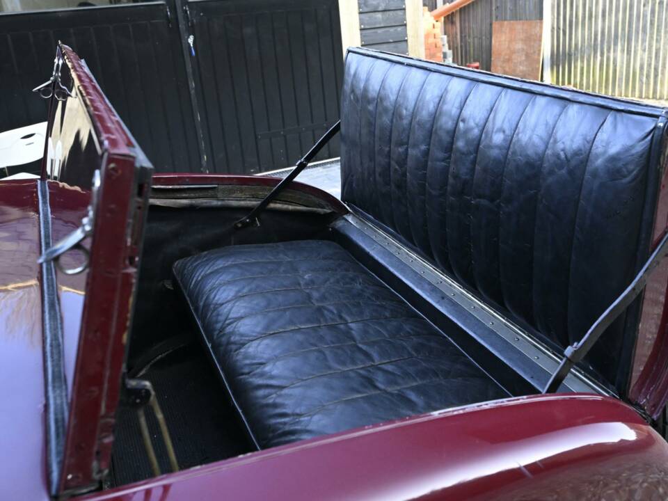 Image 26/50 of Rolls-Royce 20 HP Doctors Coupe (1927)