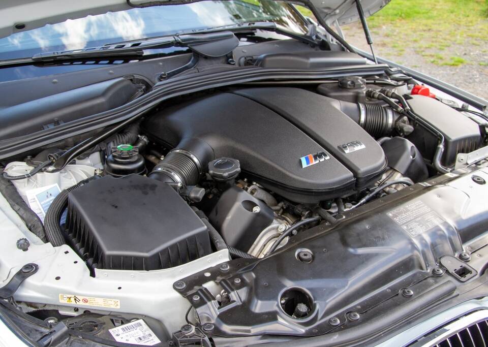 Afbeelding 37/41 van BMW M5 Touring (2008)