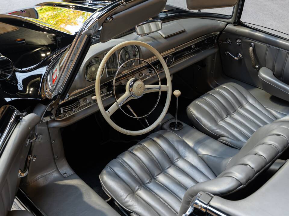 Bild 37/81 von Mercedes-Benz 300 SL Roadster (1959)
