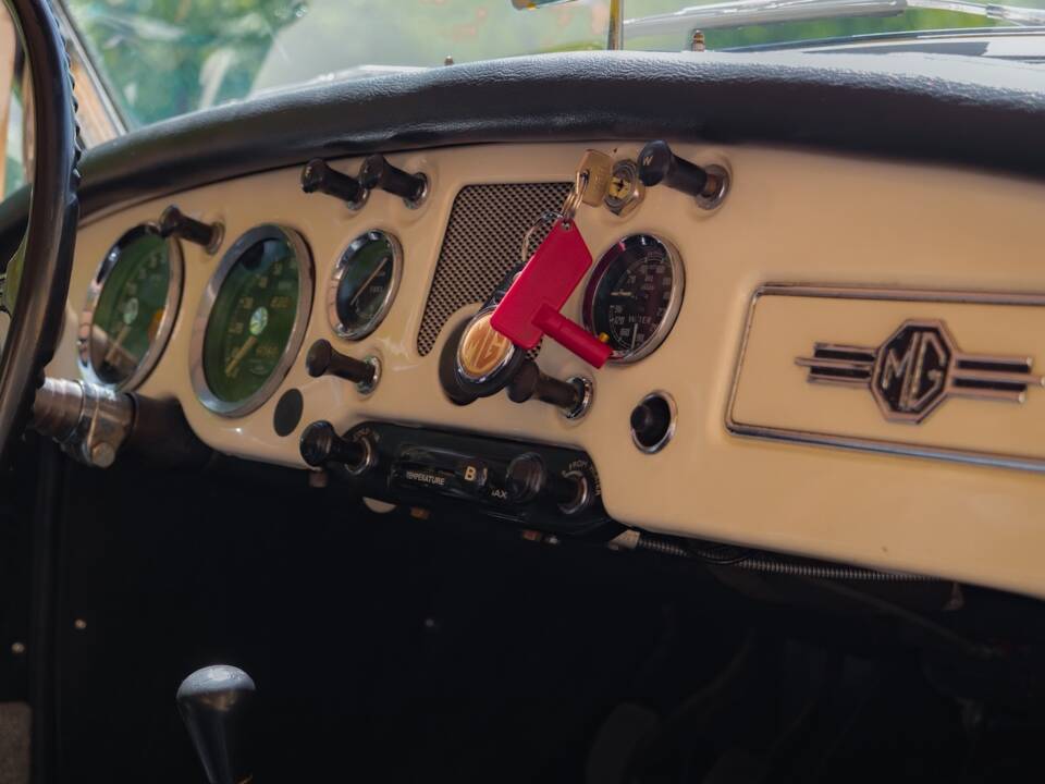 Afbeelding 22/49 van MG MGA 1600 (1958)