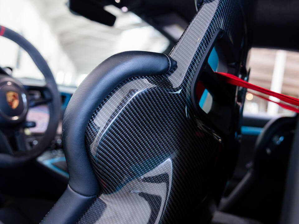 Bild 24/41 von Porsche 911 GT3 (2018)