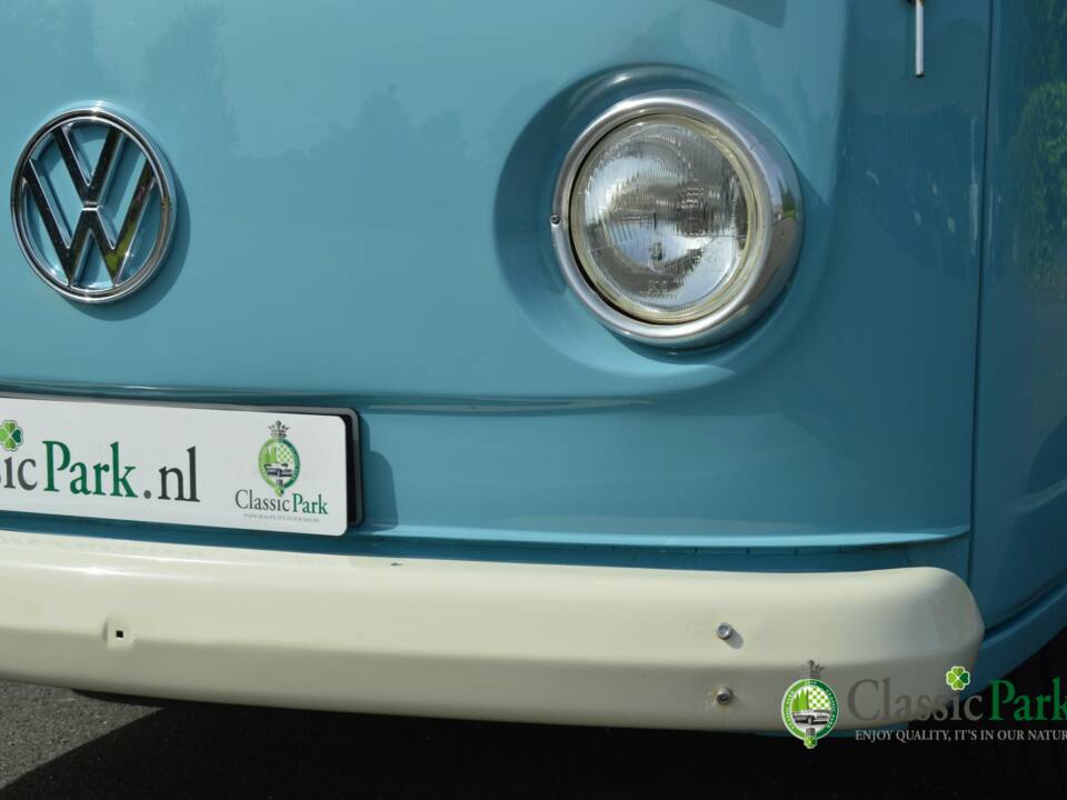 Bild 43/50 von Volkswagen T2b Camper (1976)