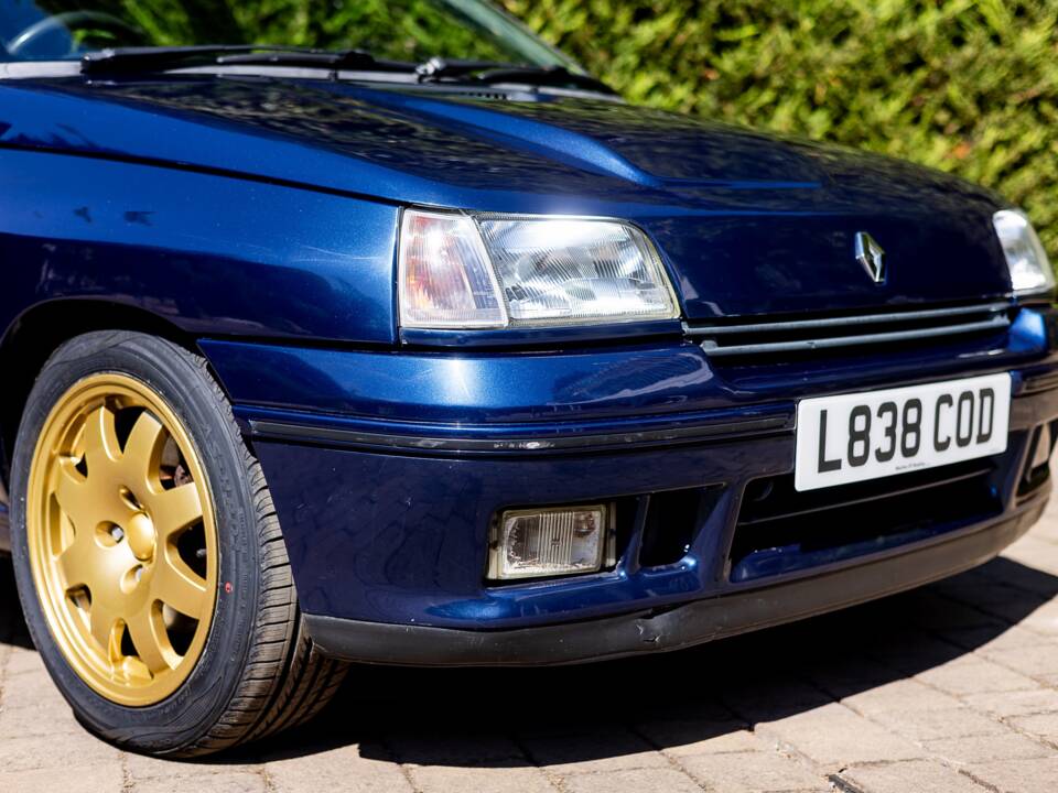 Imagen 34/48 de Renault Clio I Williams (1993)