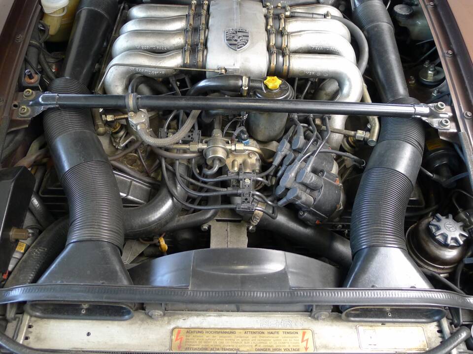 Bild 16/50 von Porsche 928 S (1986)