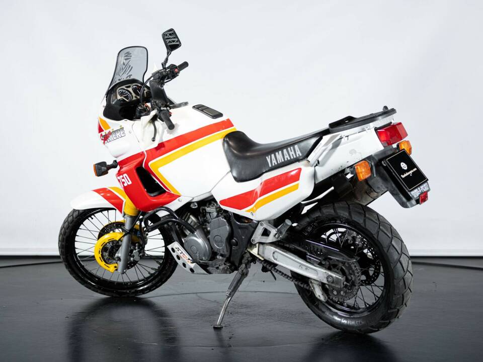 Bild 2/35 von Yamaha XTZ 750 Super Ténéré (1989)