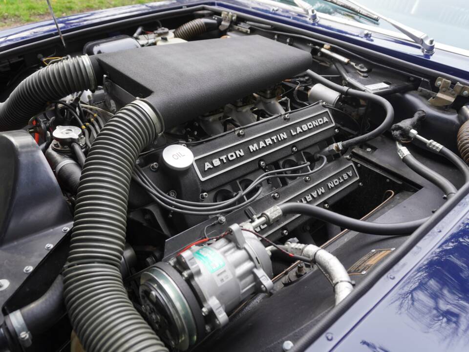 Imagen 17/20 de Aston Martin V8 (1974)