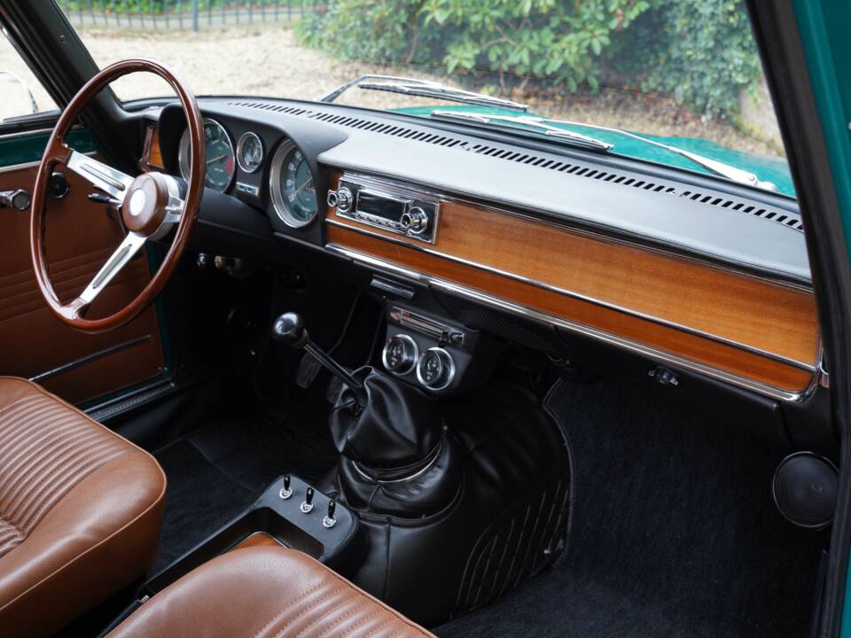 Bild 35/50 von Alfa Romeo Giulia 1300 TI (1972)