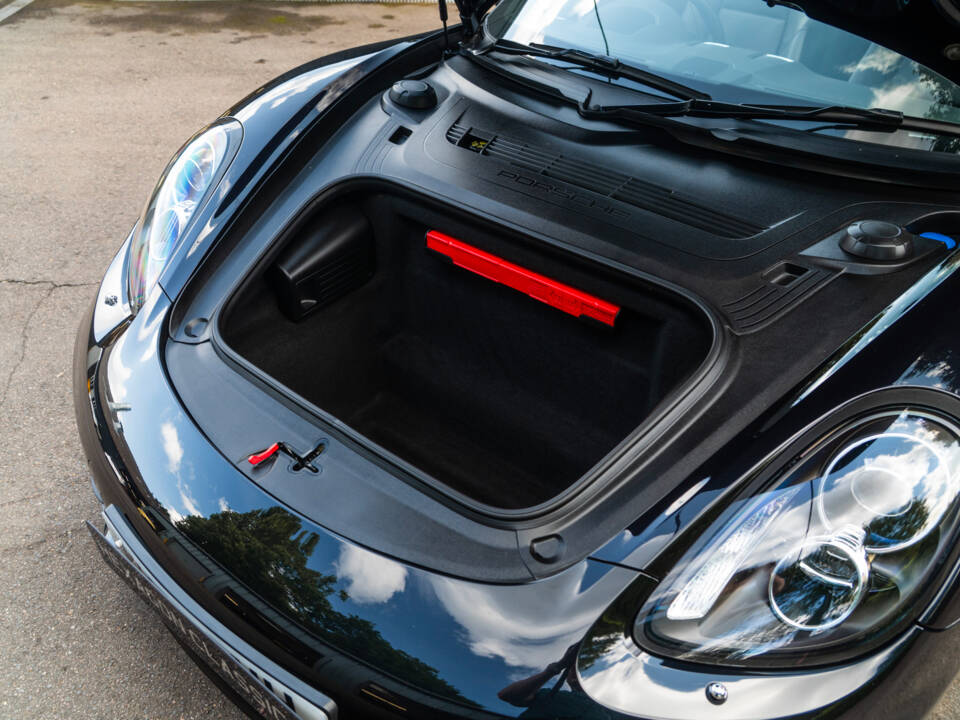 Image 16/47 of Porsche Boxster (2016)