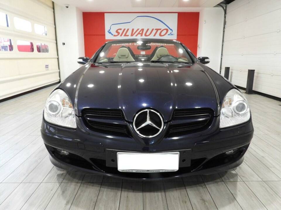 Afbeelding 2/10 van Mercedes-Benz SLK 350 (2007)
