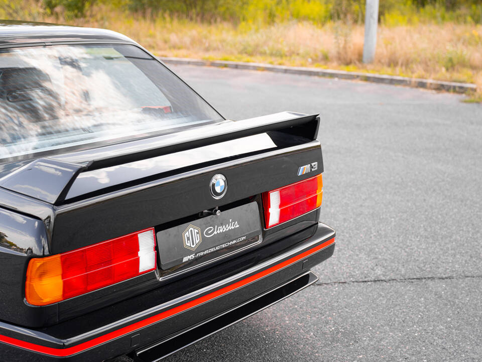 Image 26/91 de BMW M3 Sport Evo (1990)