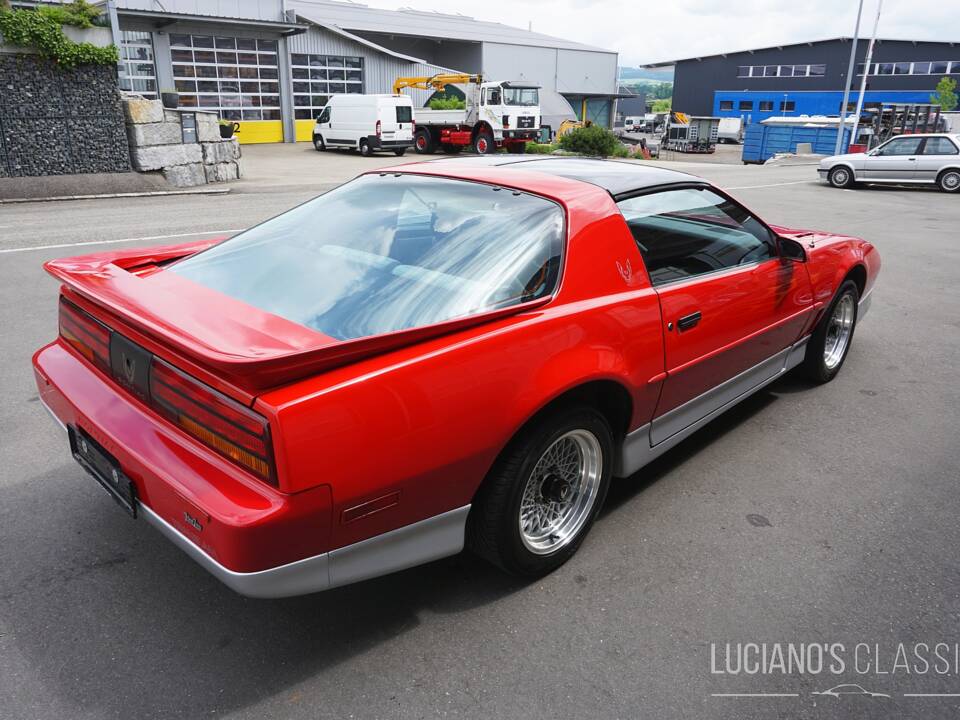 Bild 11/66 von Pontiac Firebird TransAm (1989)