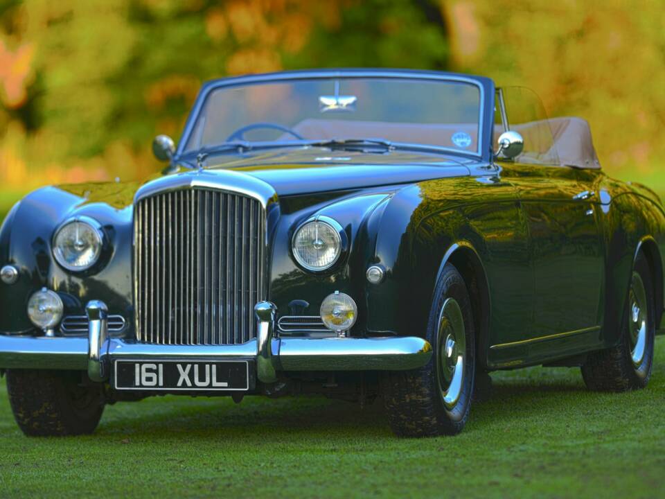 Afbeelding 6/50 van Bentley S 1 Continental DHC (1957)