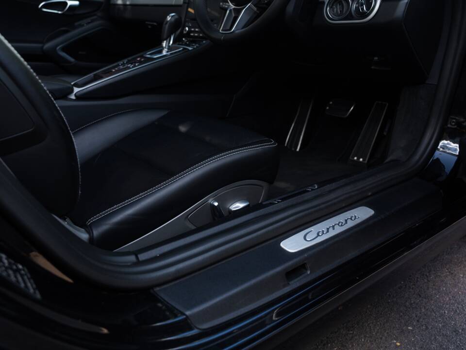 Bild 40/57 von Porsche 911 Carrera (2016)