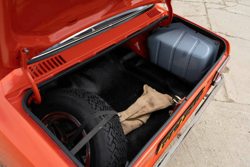 Immagine 30/39 di Ford Escort RS 2000 (1974)