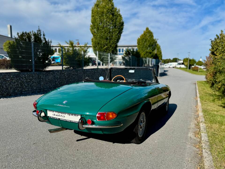 Immagine 8/33 di Alfa Romeo 1600 Duetto (1968)