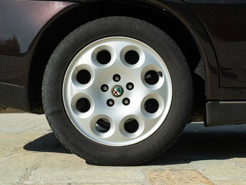 Image 11/47 of Alfa Romeo 166 2.5i V6 24V (2000)