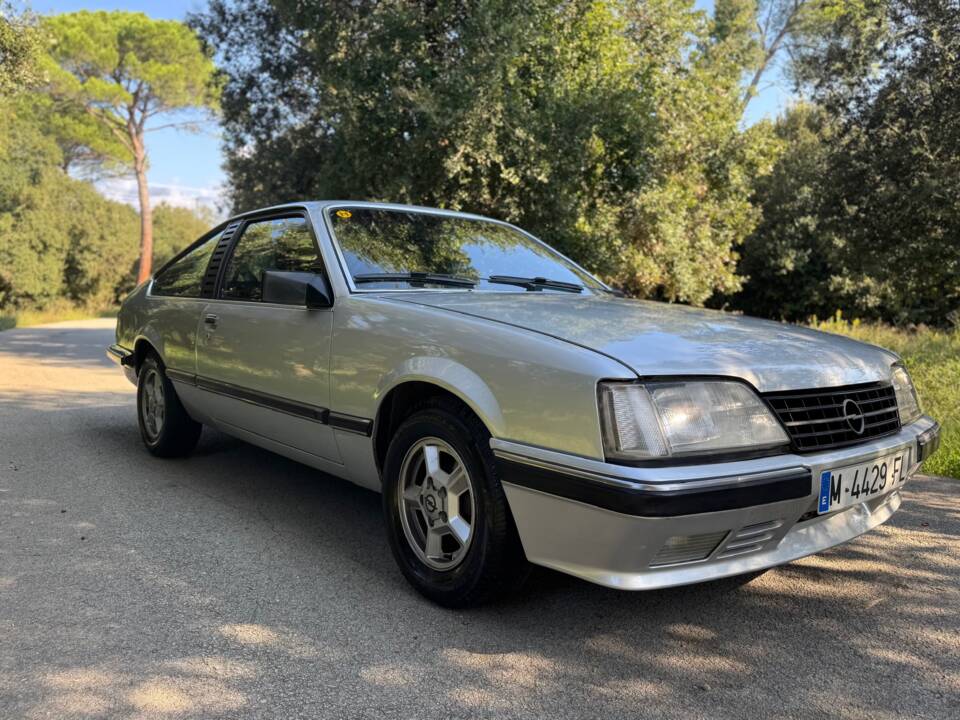 Bild 5/41 von Opel Monza 3,0 E (1983)