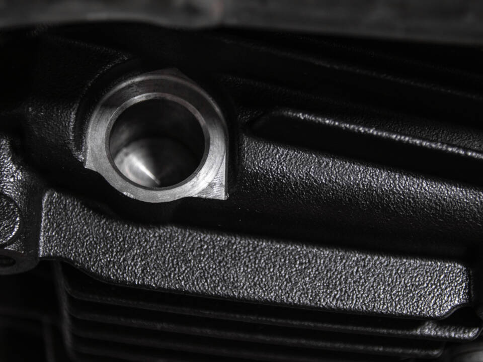 Immagine 31/33 di BMW DUMMY (2007)
